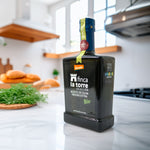 Finca la Torre Hojiblanca Aceites de Oliva Virgen Extra ecológico 500ml en cocina moderna muy luminosa y encimera de mármol