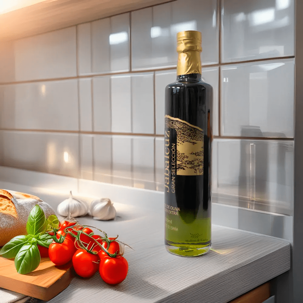 Botella de Aceite de Oliva Virgen Extra Jabalcuz Gran Selección 500ml e una cocina profesional gourmet